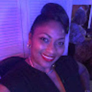 Meet your Posher, Lucy